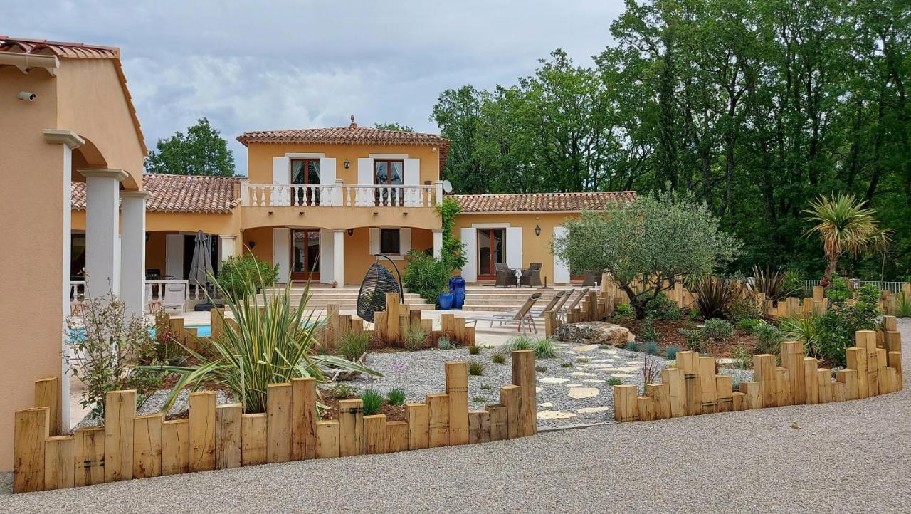 Le Mas Provencal Régusse Dış mekan fotoğraf
